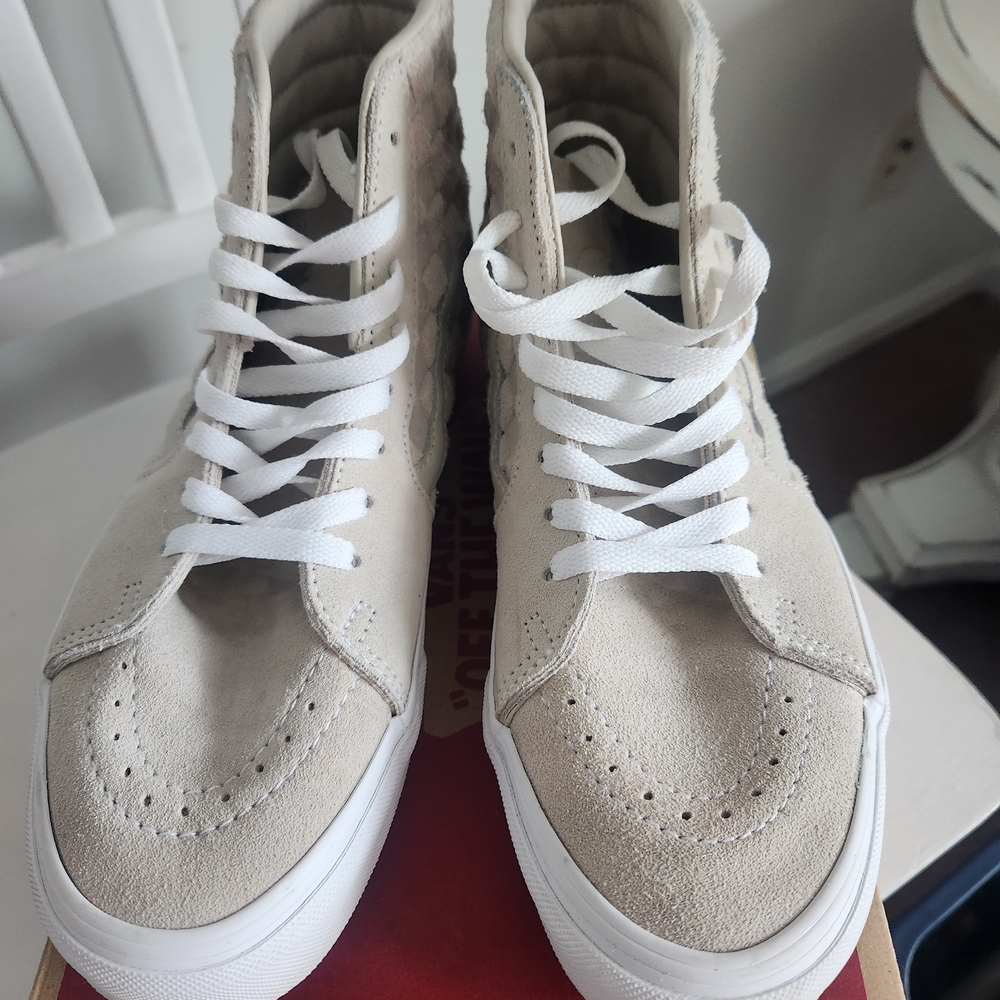 Vans Men's Tan High-Top Sneakers